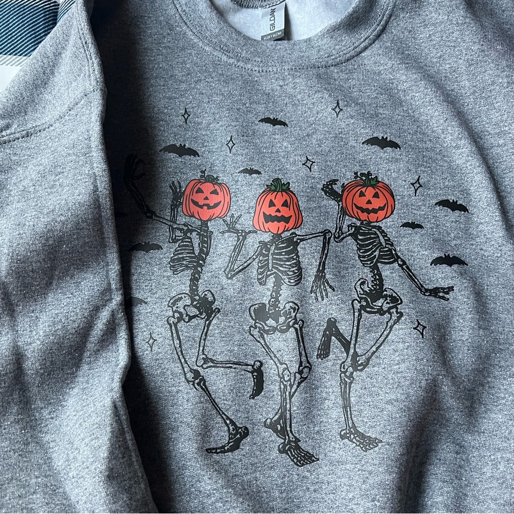 COPY - Womens pumpkin skeleton sweatshirt